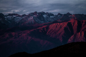 Mountains after Sunset 4K 8K6101814586